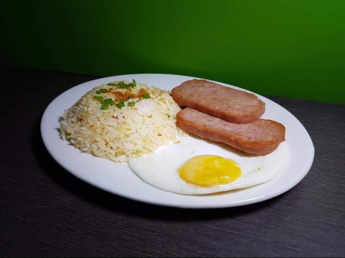 Yuj Inn Pasay Extérieur photo